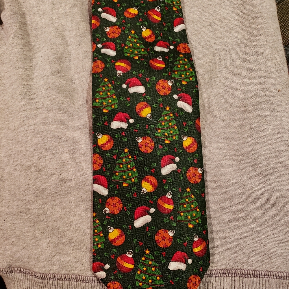 Christmas tie